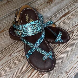NWOT Patricia Nash Fidella Turquoise Floral Sandals